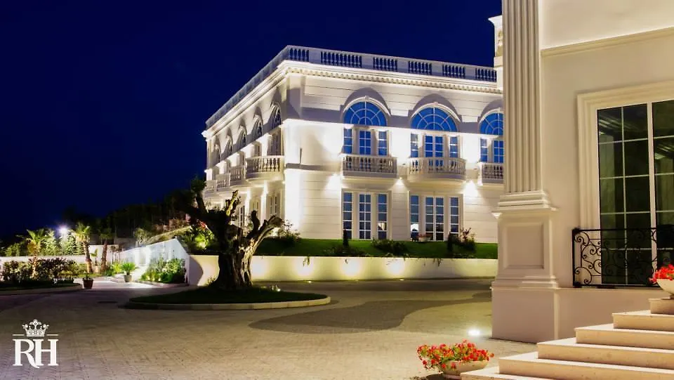 Royal Hill Hotel Tirana 0*,  Albanien