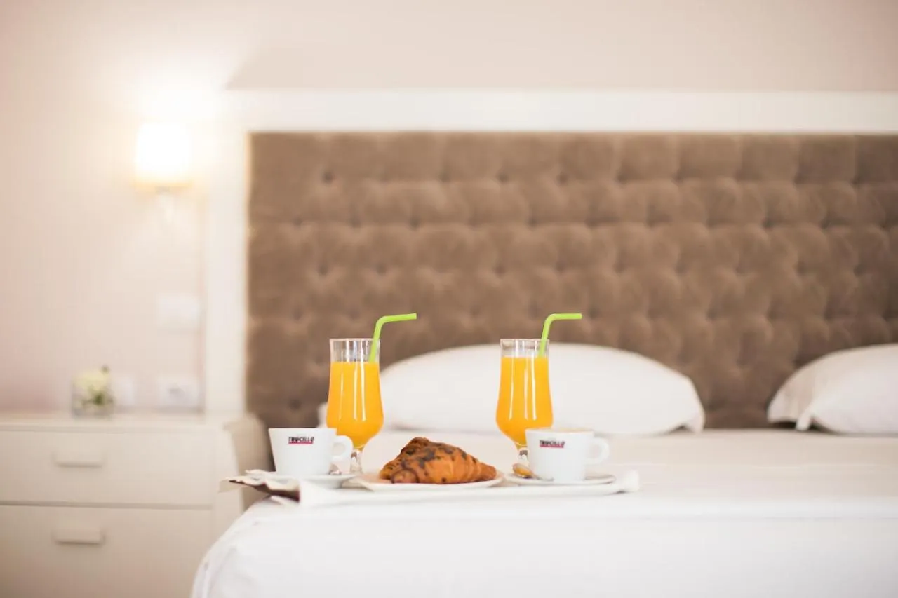 Royal Hill Hotel Tirana